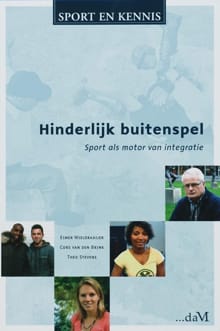 Hinderlijk buitenspel - E Wieldraaijer, Cors van den Brink, ...